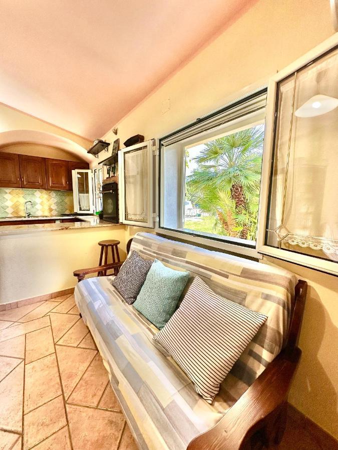 Jennas-Green Apartment Cardedu Luaran gambar